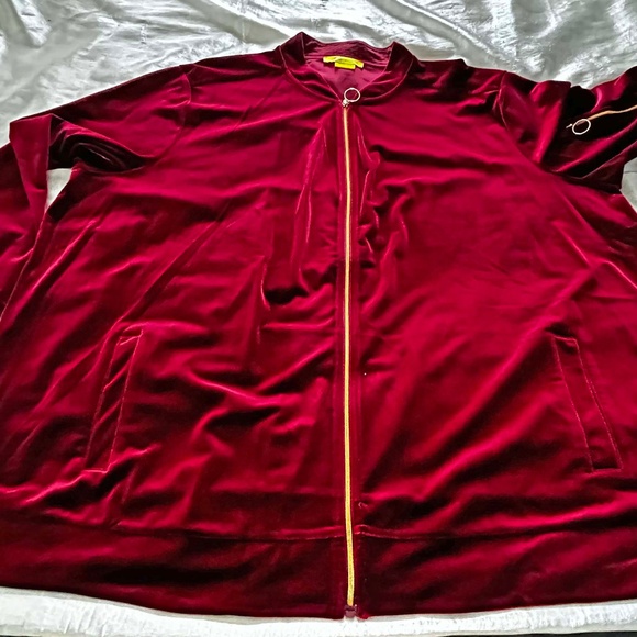 BOMBER JACKET, VELVET, RED, SIZE 4X, ZIP FRONT, HIP SLASH POCKETS AND ARM POCKET - Picture 1 of 11